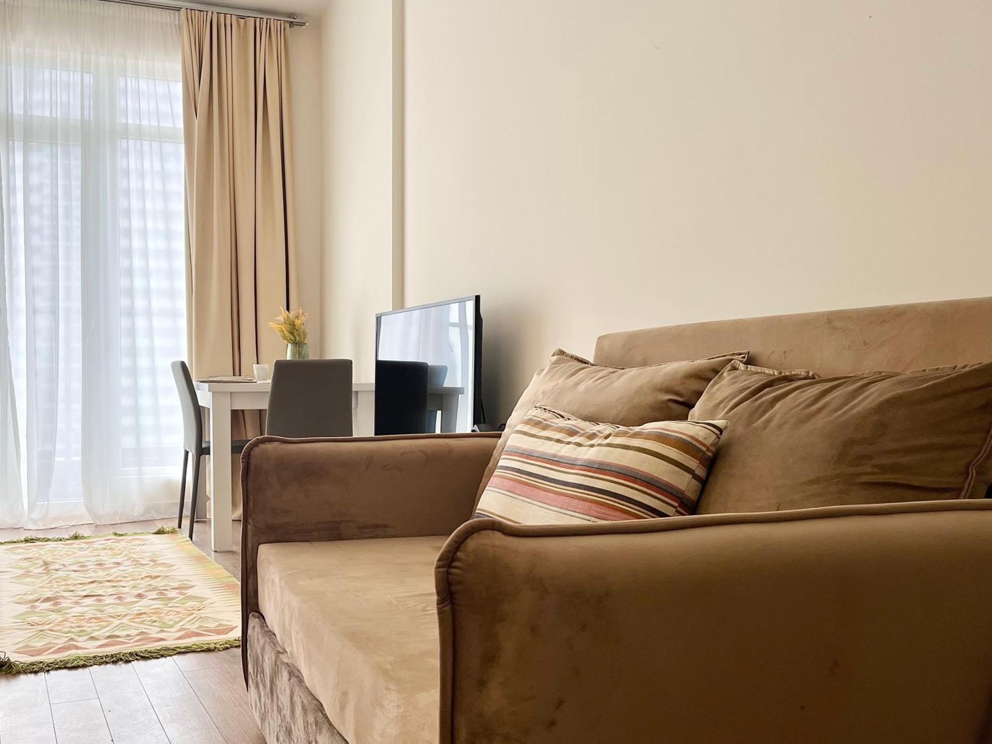 Batumi Boulevard Resort Rom bilde