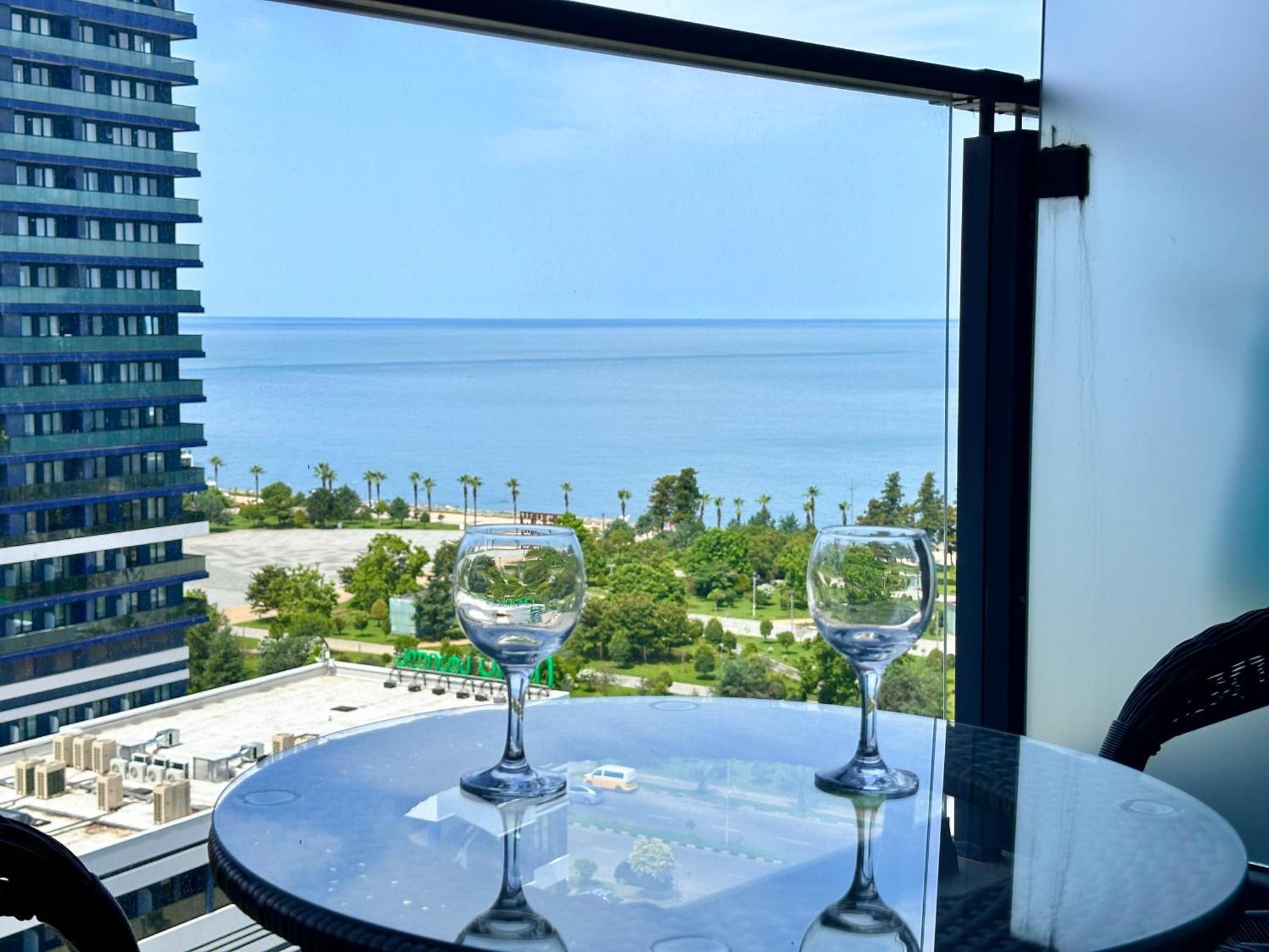 Batumi Boulevard Resort Eksteriør bilde